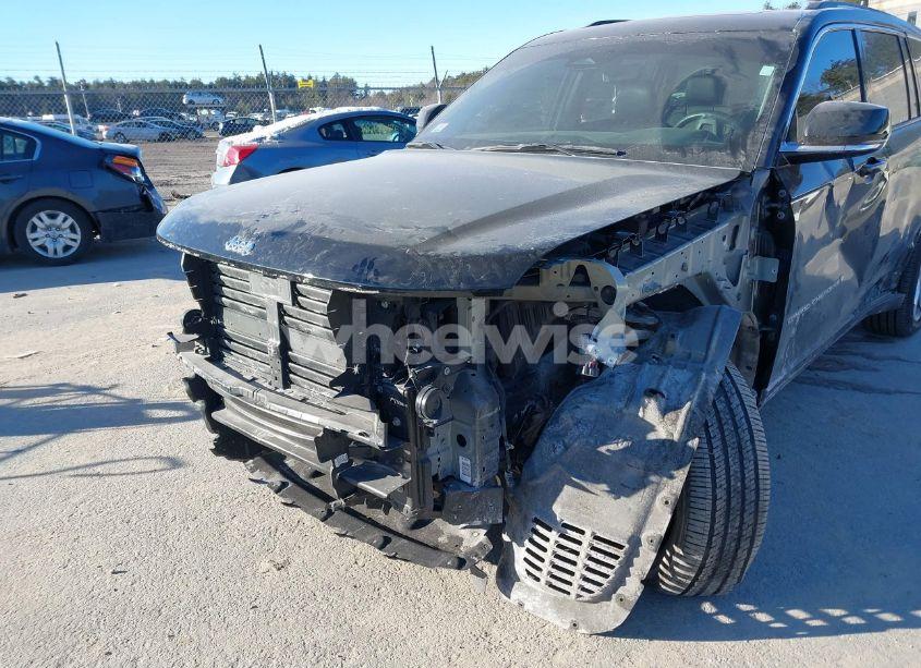 Photo 6 of 2022 Jeep Grand CHEROKEE L LIMITED 4X4 (VIN 1C4RJKBG8N8504556)