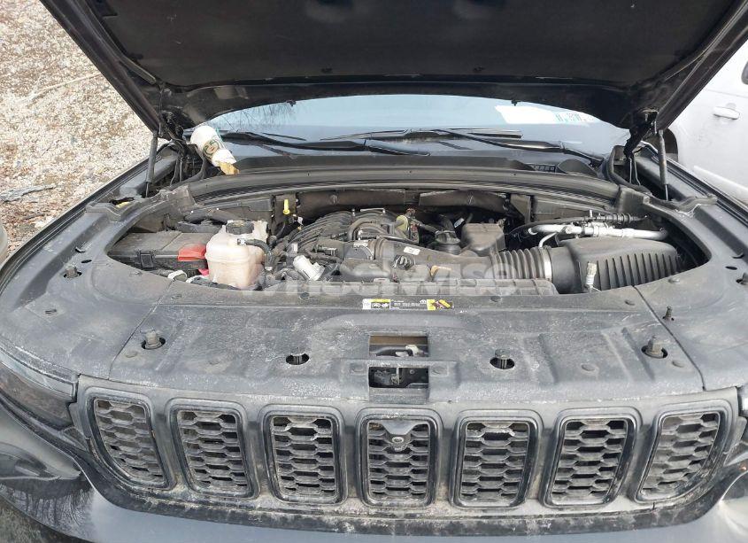 Photo 10 of 2023 Jeep Grand CHEROKEE L LIMITED 4X4 (VIN 1C4RJKBG8P8778147)