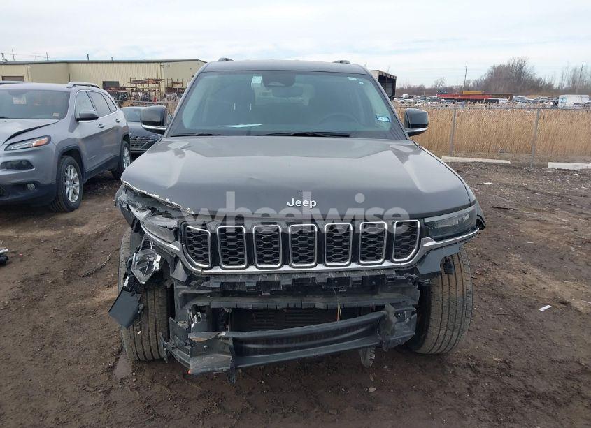 Photo 12 of 2023 Jeep Grand CHEROKEE L LIMITED 4X4 (VIN 1C4RJKBG8P8844602)