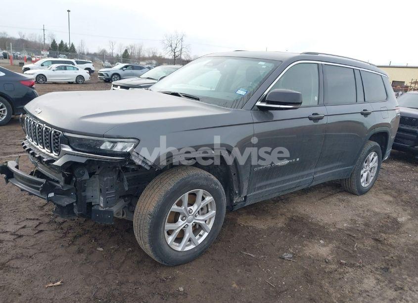 Photo 2 of 2023 Jeep Grand CHEROKEE L LIMITED 4X4 (VIN 1C4RJKBG8P8844602)