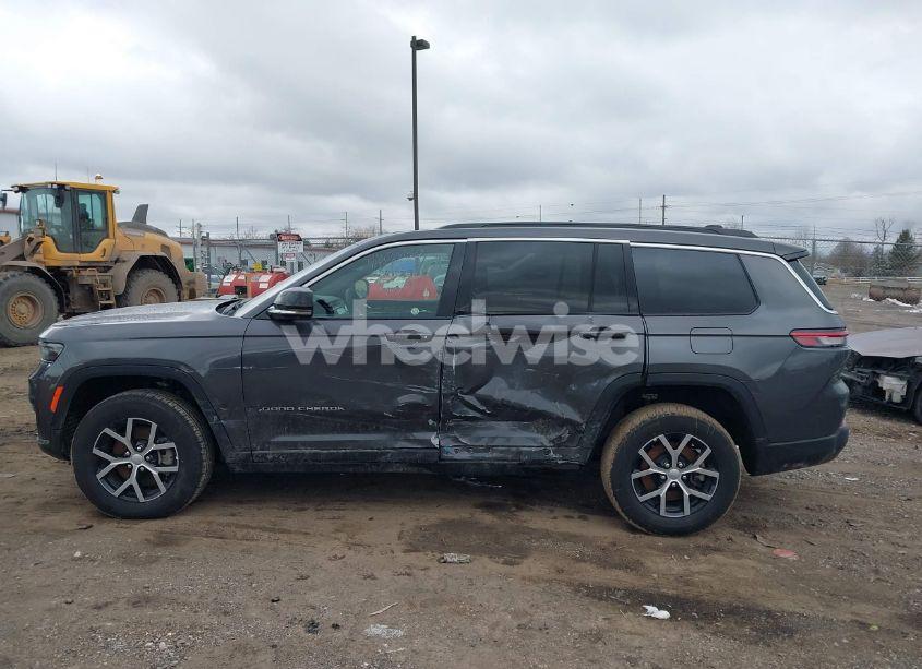 Photo 14 of 2024 Jeep Grand CHEROKEE L LIMITED 4X4 (VIN 1C4RJKBG8R8542522)