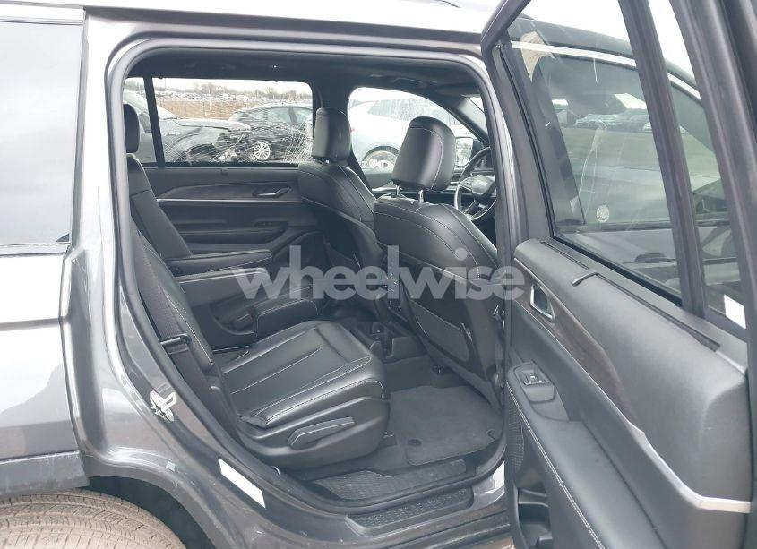 Photo 8 of 2024 Jeep Grand CHEROKEE L LIMITED 4X4 (VIN 1C4RJKBG8R8542522)