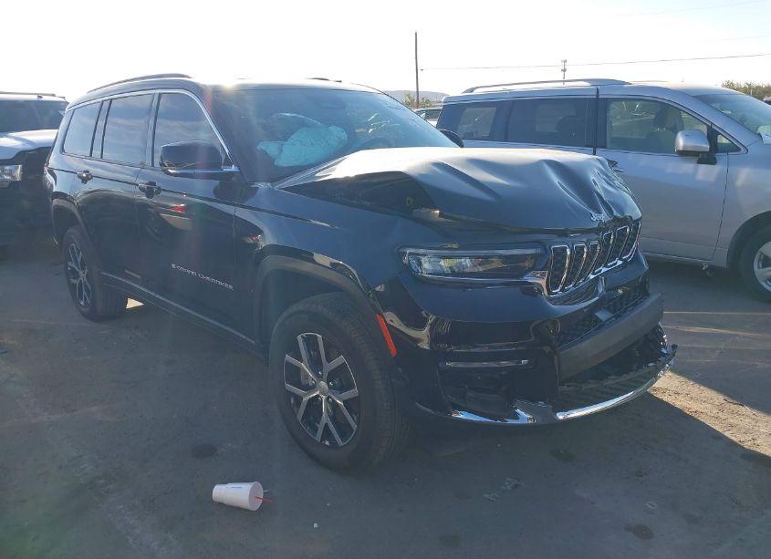 2024 Jeep Grand CHEROKEE L LIMITED 4X4 (VIN 1C4RJKBG8R8553312) main photo