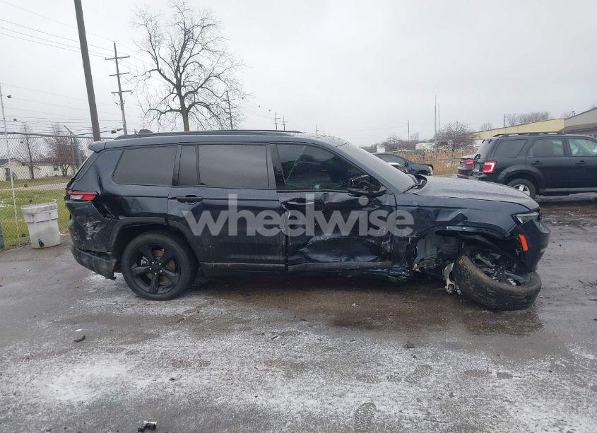 Photo 13 of 2024 Jeep Grand CHEROKEE L LIMITED 4X4 (VIN 1C4RJKBG8R8600953)