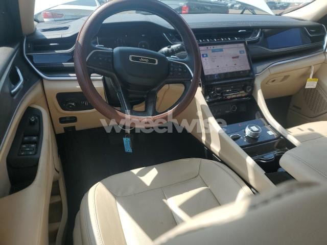 Photo 11 of 2022 JEEP GRAND CHEROKEE L LIMITED (VIN 1C4RJKBG9N8580674)