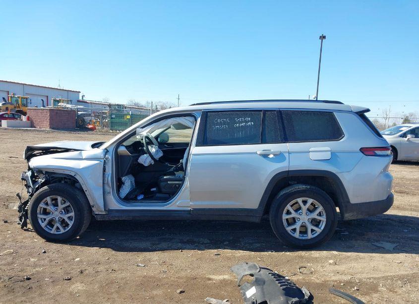 Photo 15 of 2023 Jeep Grand CHEROKEE L LIMITED 4X4 (VIN 1C4RJKBG9P8731547)