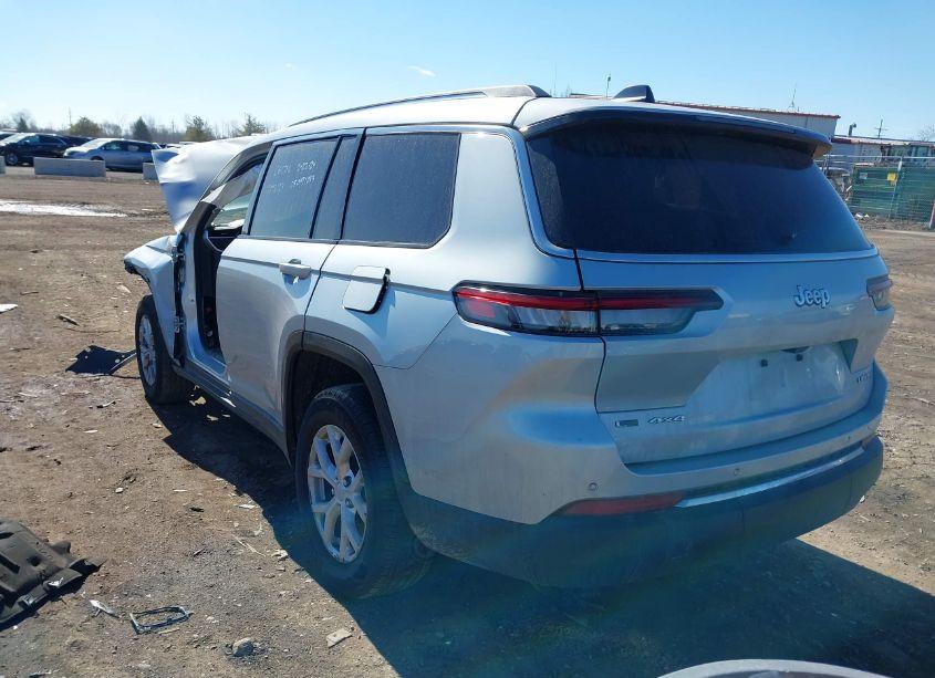 Photo 3 of 2023 Jeep Grand CHEROKEE L LIMITED 4X4 (VIN 1C4RJKBG9P8731547)