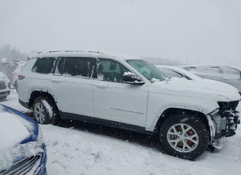 Photo 13 of 2023 Jeep Grand CHEROKEE L LIMITED 4X4 (VIN 1C4RJKBG9P8886082)