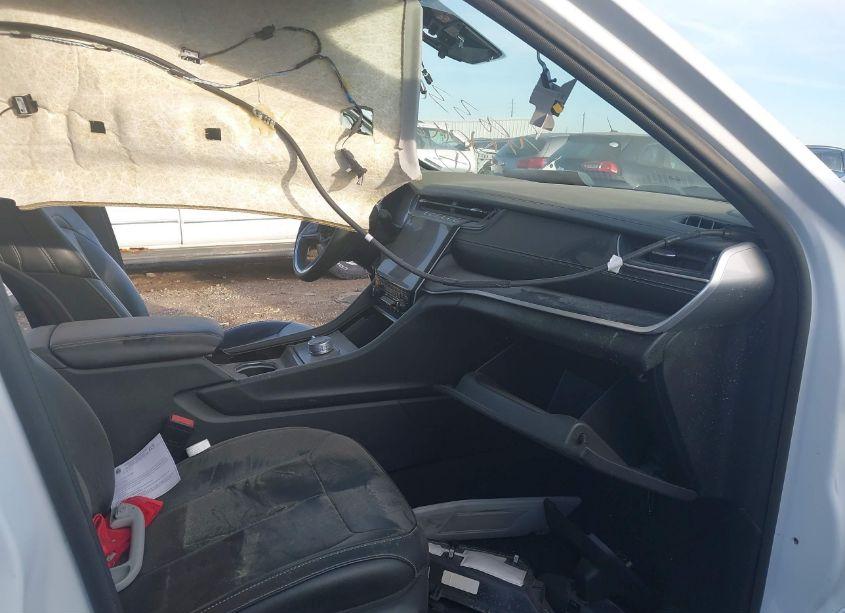 Photo 5 of 2023 Jeep Grand CHEROKEE L LIMITED 4X4 (VIN 1C4RJKBG9P8886275)