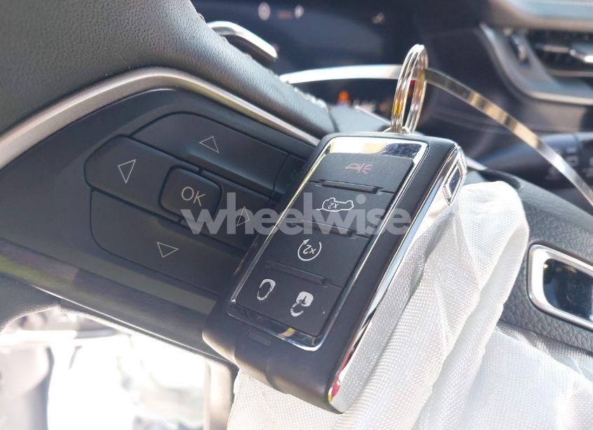 Photo 11 of 2024 Jeep Grand CHEROKEE L LIMITED 4X4 (VIN 1C4RJKBG9R8523252)