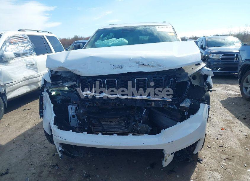 Photo 12 of 2024 Jeep Grand CHEROKEE L LIMITED 4X4 (VIN 1C4RJKBG9R8523252)