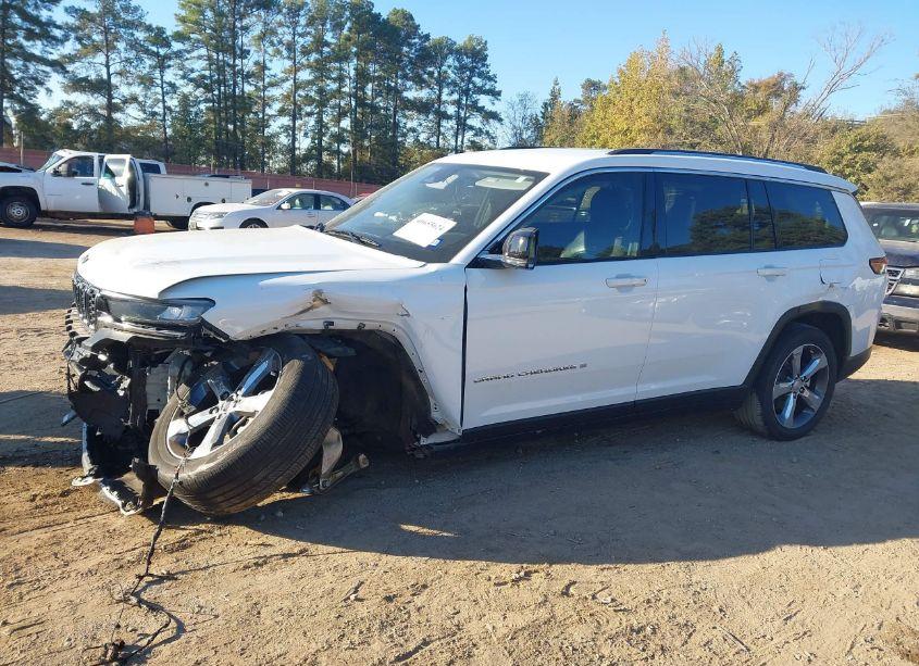 Photo 2 of 2021 Jeep Grand CHEROKEE L LIMITED 4X4 (VIN 1C4RJKBGXM8127078)