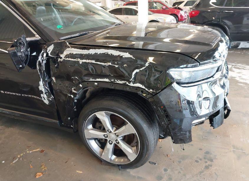 Photo 19 of 2021 Jeep Grand CHEROKEE L LIMITED 4X4 (VIN 1C4RJKBGXM8162350)