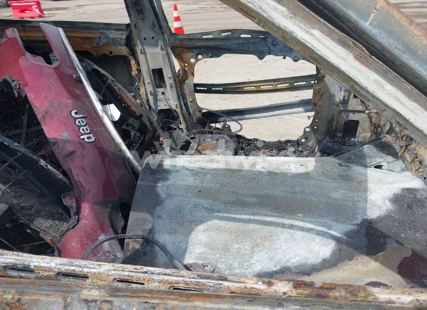 Photo 5 of 2021 Jeep Grand CHEROKEE L LIMITED 4X4 (VIN 1C4RJKBGXM8190035)