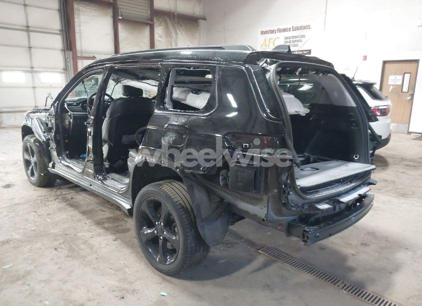 Photo 3 of 2023 Jeep Grand CHEROKEE L LIMITED 4X4 (VIN 1C4RJKBGXP8101147)