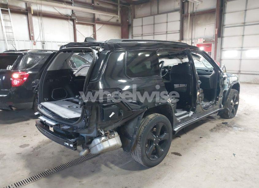 Photo 4 of 2023 Jeep Grand CHEROKEE L LIMITED 4X4 (VIN 1C4RJKBGXP8101147)