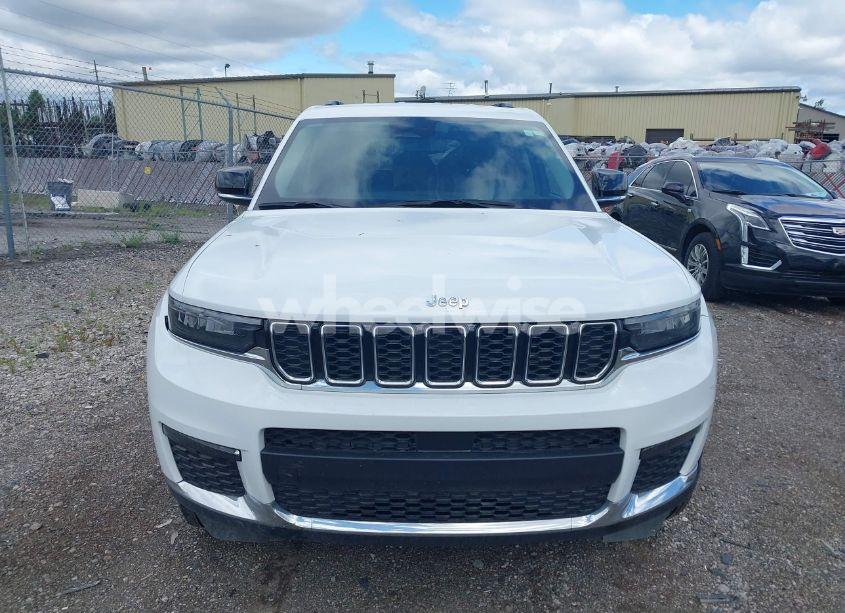 Photo 12 of 2023 Jeep Grand CHEROKEE L LIMITED 4X4 (VIN 1C4RJKBGXP8780661)