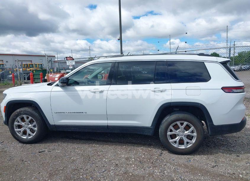 Photo 14 of 2023 Jeep Grand CHEROKEE L LIMITED 4X4 (VIN 1C4RJKBGXP8780661)