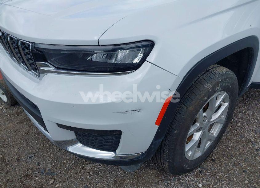 Photo 6 of 2023 Jeep Grand CHEROKEE L LIMITED 4X4 (VIN 1C4RJKBGXP8780661)