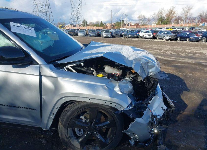 Photo 17 of 2024 Jeep Grand CHEROKEE L LIMITED 4X4 (VIN 1C4RJKBGXR8622470)