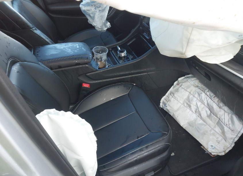 Photo 5 of 2024 Jeep Grand CHEROKEE L LIMITED 4X4 (VIN 1C4RJKBGXR8622470)