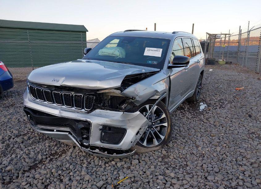 Photo 6 of 2023 Jeep Grand CHEROKEE L OVERLAND 4X4 (VIN 1C4RJKDG1P8831221)