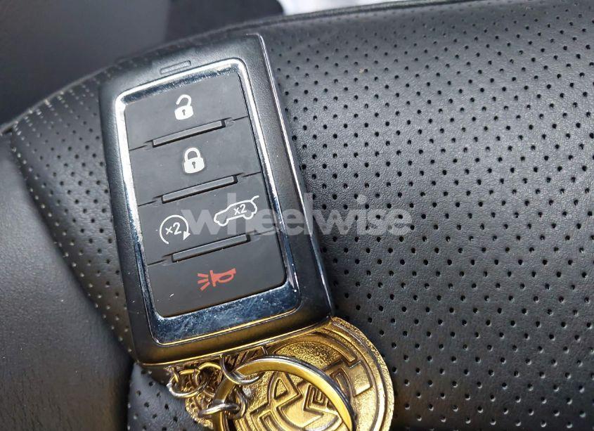 Photo 11 of 2023 Jeep Grand CHEROKEE L OVERLAND 4X4 (VIN 1C4RJKDG1P8832675)