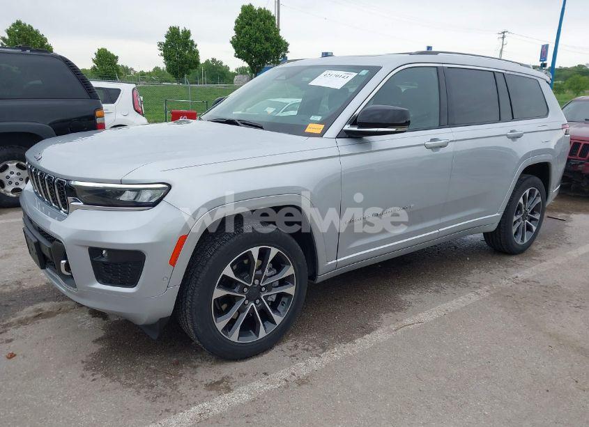 Photo 2 of 2021 Jeep Grand CHEROKEE L OVERLAND 4X4 (VIN 1C4RJKDG5M8170935)