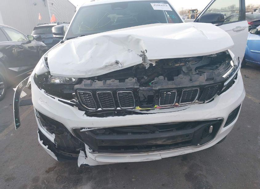 Photo 6 of 2022 Jeep Grand CHEROKEE L OVERLAND 4X4 (VIN 1C4RJKDG5N8526513)