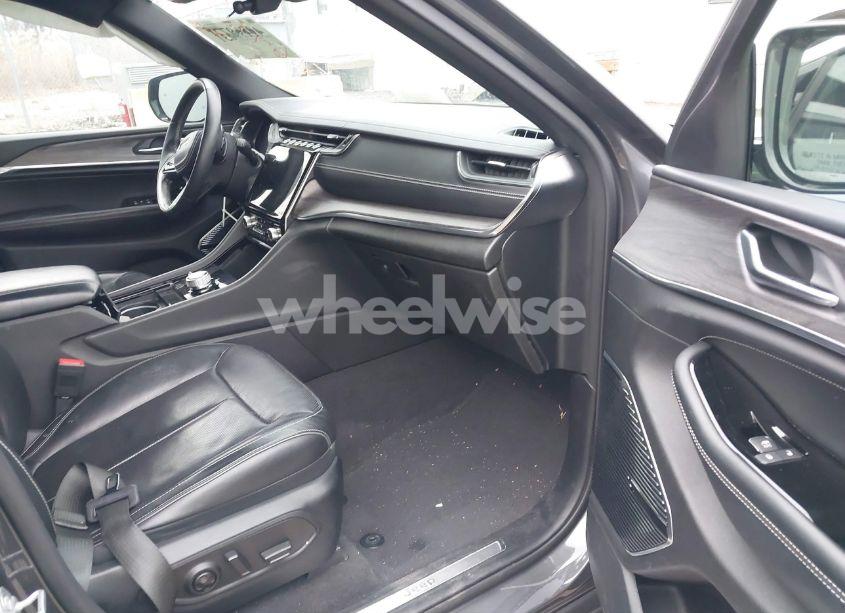 Photo 5 of 2021 Jeep Grand CHEROKEE L OVERLAND 4X4 (VIN 1C4RJKDG7M8166790)