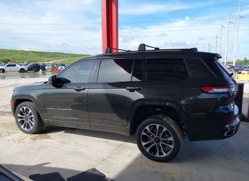 Photo 14 of 2022 Jeep Grand CHEROKEE L OVERLAND (VIN 1C4RJKDG7N8512886)