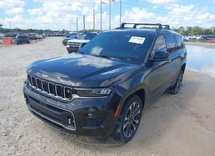 Photo 2 of 2022 Jeep Grand CHEROKEE L OVERLAND (VIN 1C4RJKDG7N8512886)