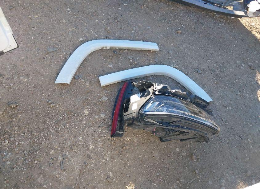 Photo 19 of 2023 Jeep Grand CHEROKEE L OVERLAND 4X4 (VIN 1C4RJKDG7P8107677)