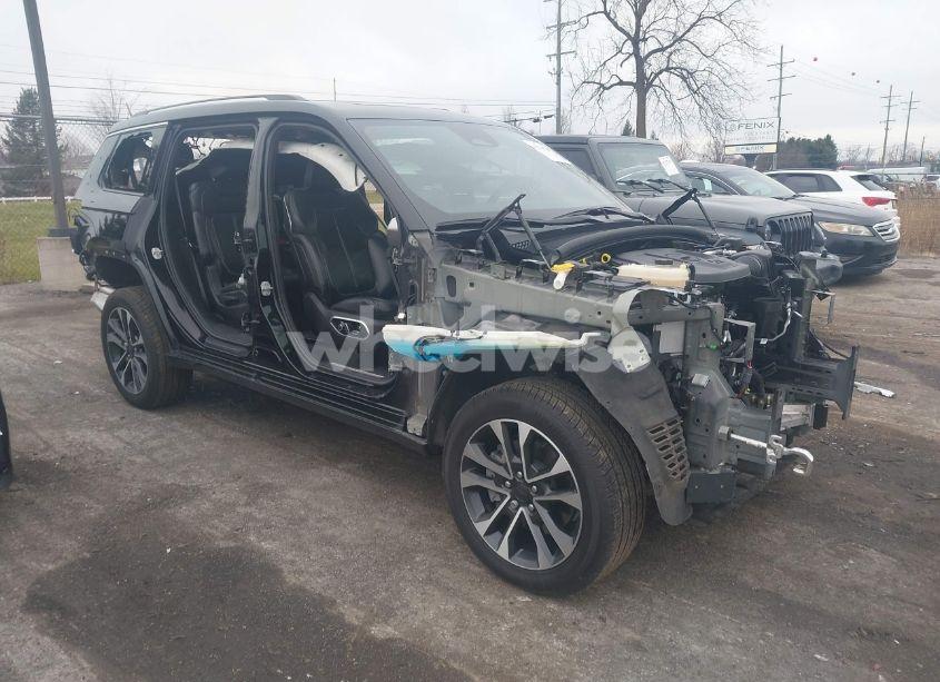 2022 Jeep Grand CHEROKEE L OVERLAND 4X4 (VIN 1C4RJKDG9N8513182) main photo