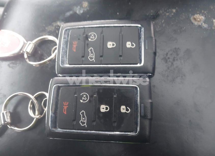 Photo 11 of 2022 Jeep Grand CHEROKEE L OVERLAND 4X4 (VIN 1C4RJKDG9N8513182)