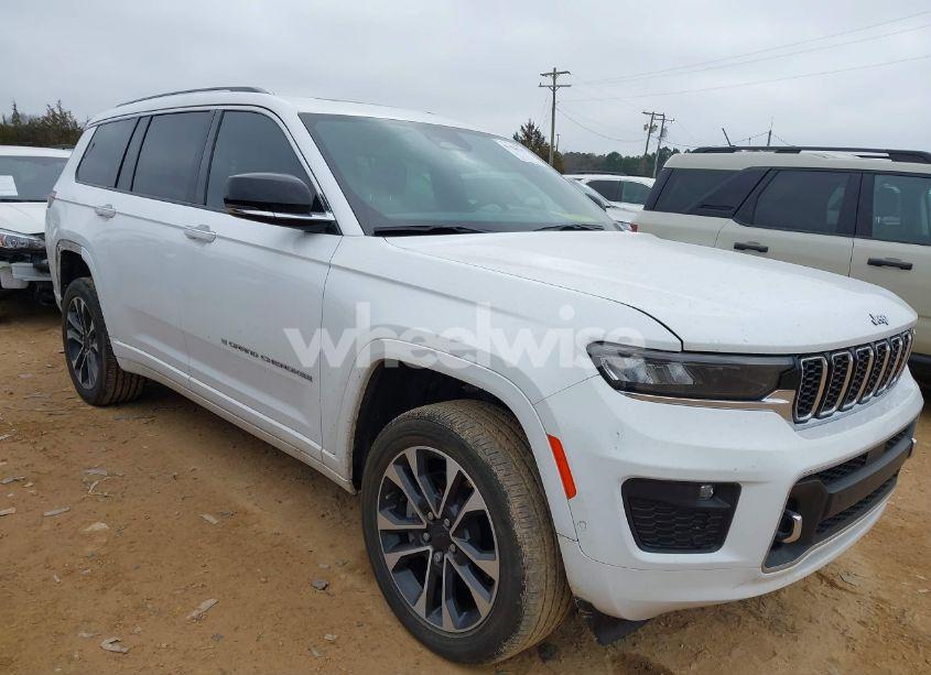 2023 Jeep Grand CHEROKEE L OVERLAND 4X4 (VIN 1C4RJKDT9P8107466) main photo