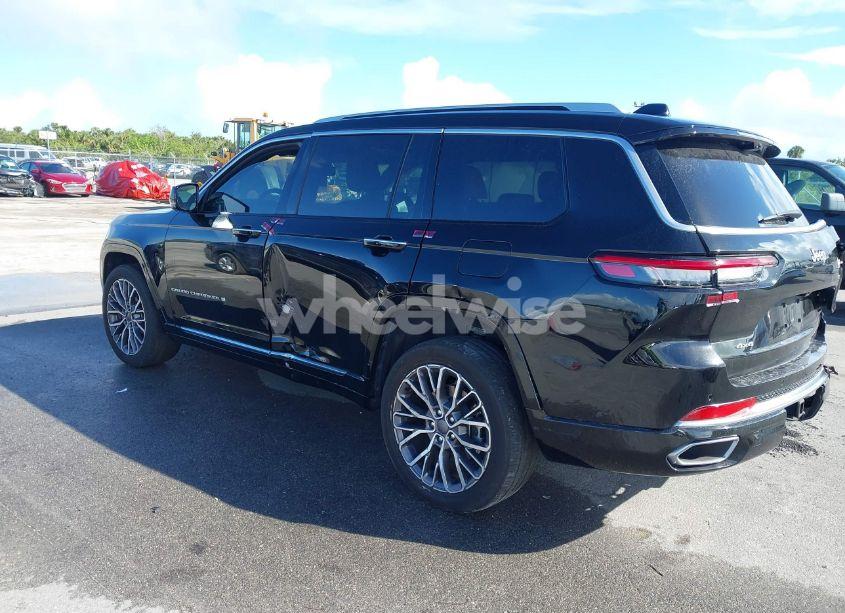 Photo 3 of 2023 Jeep Grand CHEROKEE L SUMMIT RESERVE 4X4 (VIN 1C4RJKEG1P8700076)