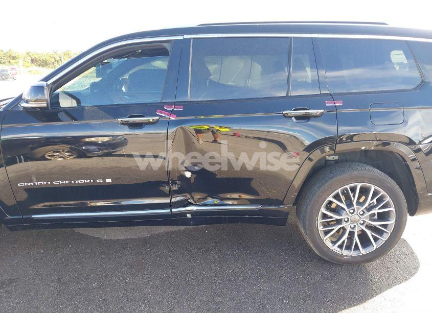 Photo 6 of 2023 Jeep Grand CHEROKEE L SUMMIT RESERVE 4X4 (VIN 1C4RJKEG1P8700076)