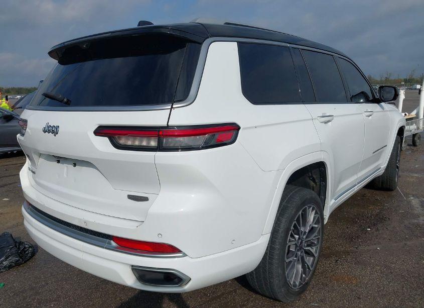 Photo 4 of 2021 Jeep Grand CHEROKEE L SUMMIT RESERVE 4X4 (VIN 1C4RJKEG2M8195922)