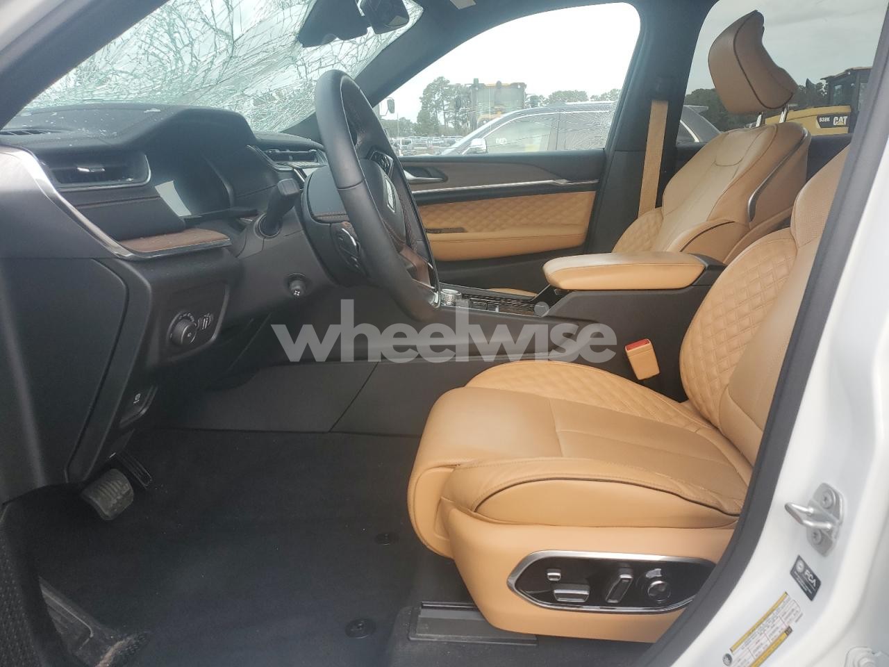 Photo 7 of 2025 JEEP GRAND CHEROKEE L SUMMIT (VIN 1C4RJKEG6S8635637)