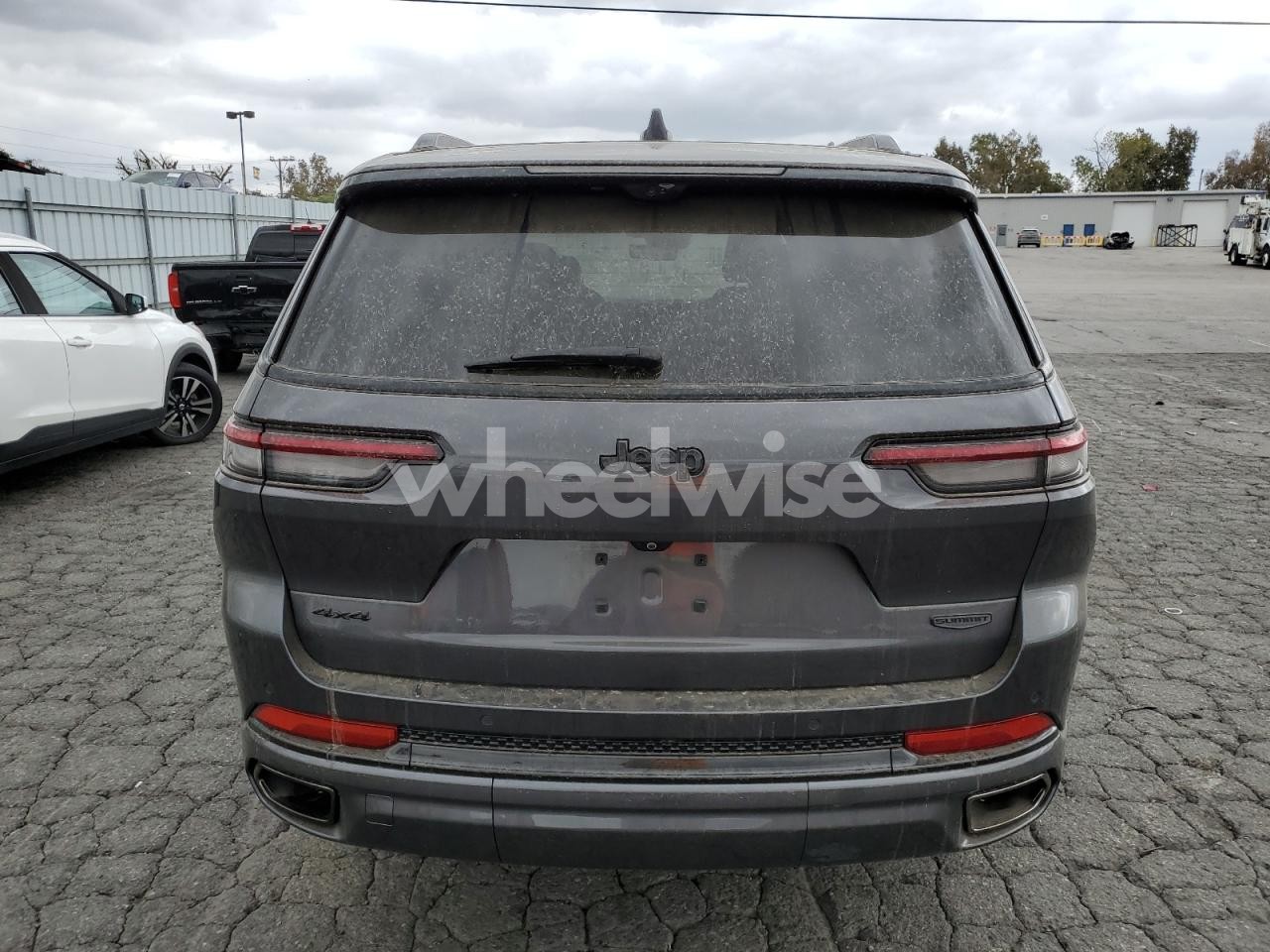 Photo 6 of 2024 JEEP CHEROKEE (VIN 1C4RJKEG7R8919742)