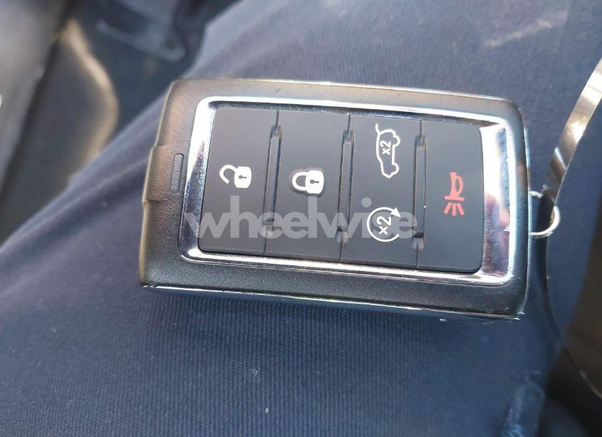 Photo 11 of 2023 Jeep Grand CHEROKEE L SUMMIT RESERVE 4X4 (VIN 1C4RJKET8P8721939)