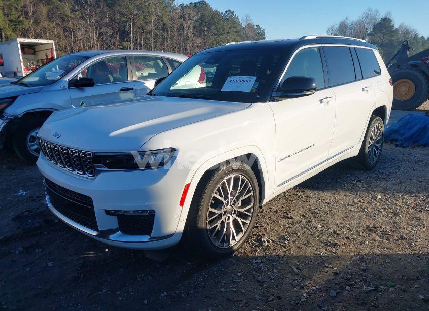 Photo 2 of 2023 Jeep Grand CHEROKEE L SUMMIT RESERVE 4X4 (VIN 1C4RJKET8P8721939)