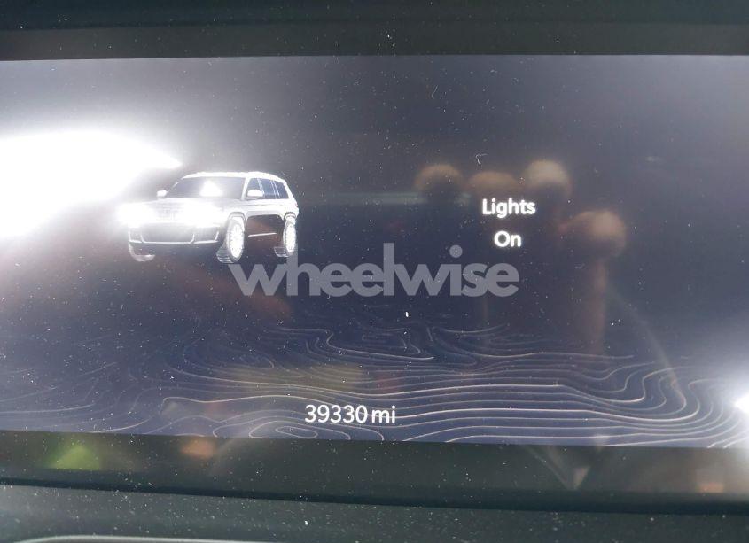 Photo 15 of 2023 Jeep Grand CHEROKEE L SUMMIT RESERVE 4X4 (VIN 1C4RJKETXP8864181)