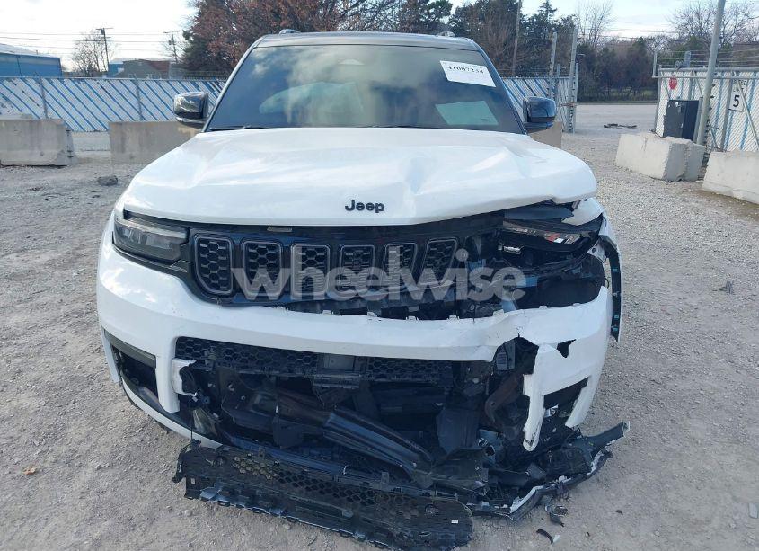Photo 6 of 2023 Jeep Grand CHEROKEE L SUMMIT RESERVE 4X4 (VIN 1C4RJKETXP8864181)