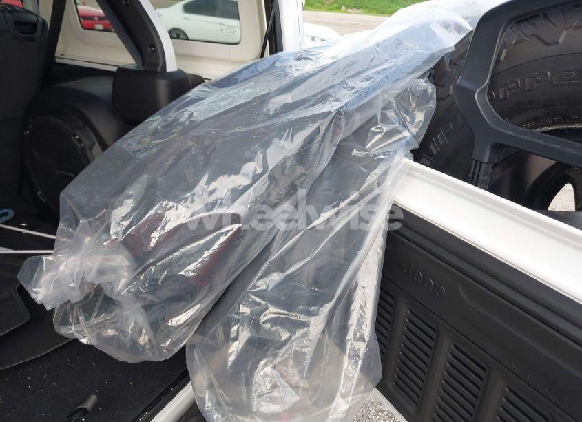 Photo 12 of 2024 Jeep Wrangler 4-DOOR RUBICON 4X4 (VIN 1C4RJXFG9RW267049)