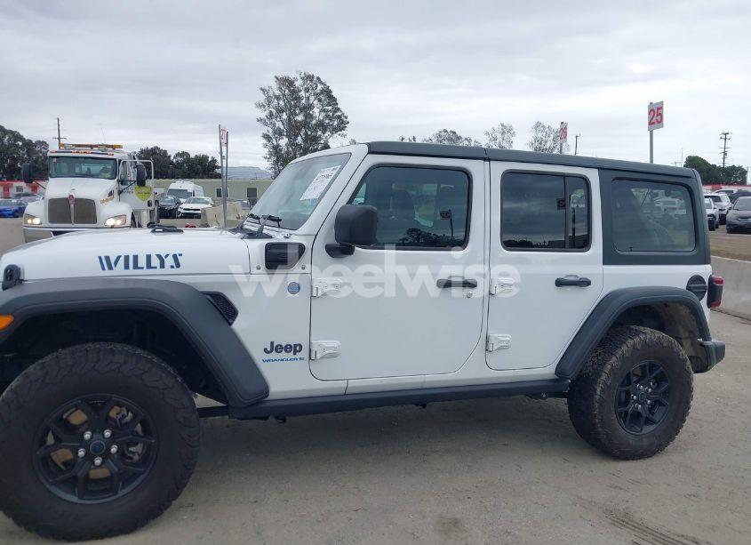 Photo 14 of 2024 Jeep Wrangler 4XE WILLYS 4XE (VIN 1C4RJXN66RW146102)