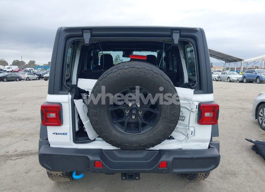Photo 16 of 2024 Jeep Wrangler 4XE WILLYS 4XE (VIN 1C4RJXN66RW146102)
