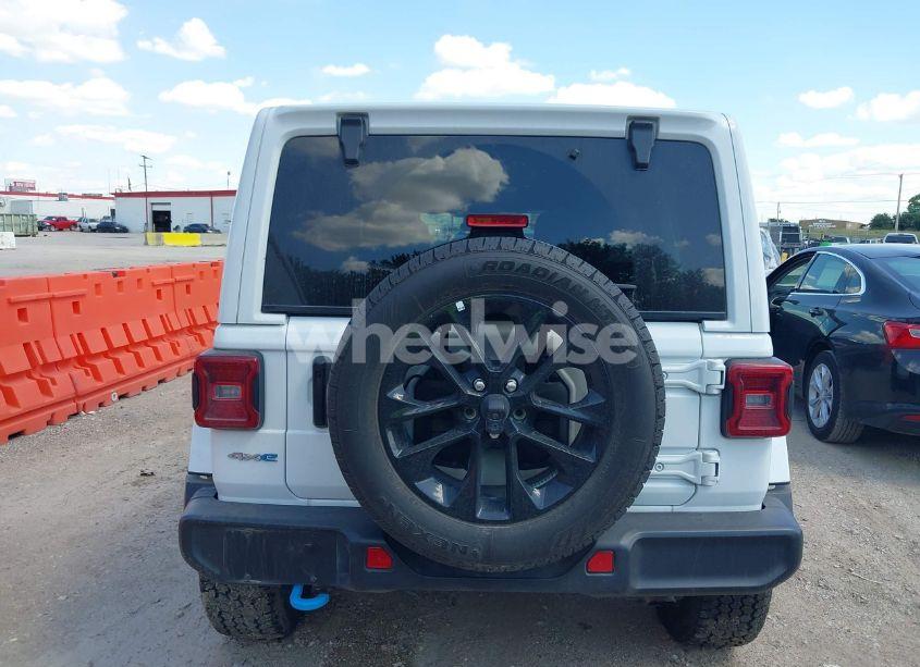 Photo 16 of 2024 Jeep Wrangler 4XE SAHARA 4XE (VIN 1C4RJXP60RW225567)