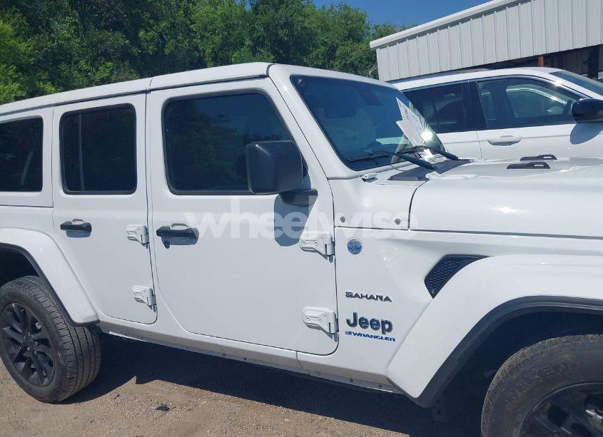 Photo 13 of 2024 Jeep Wrangler 4XE SAHARA 4XE (VIN 1C4RJXP60RW292413)